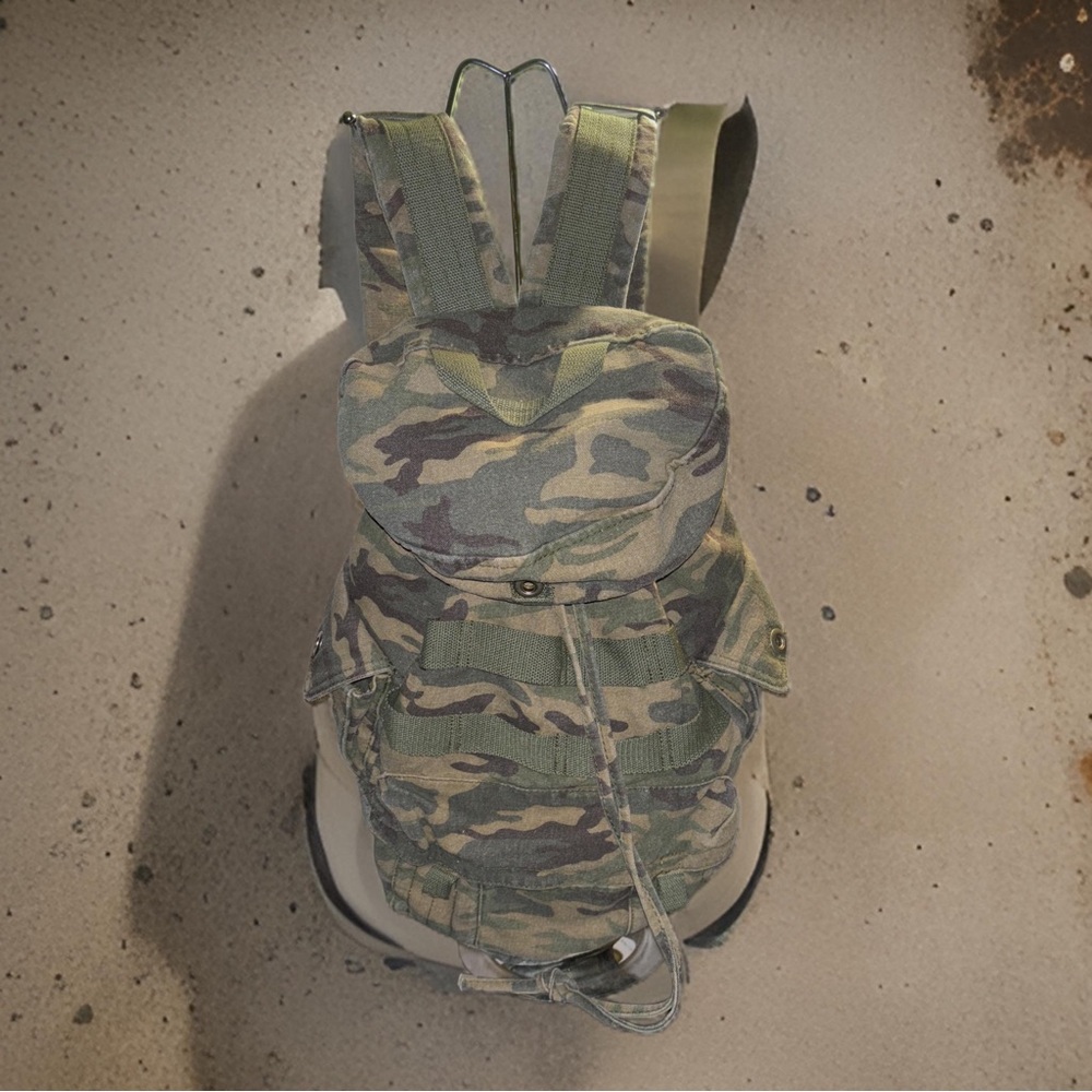 Athletech | Unisex Army Woodland Camo Utility Backpack